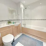 Borough 3-Bedroom Apt With Clear View At The Shard