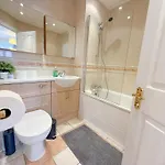 Borough 3-Bedroom Apt With Clear View At The Shard