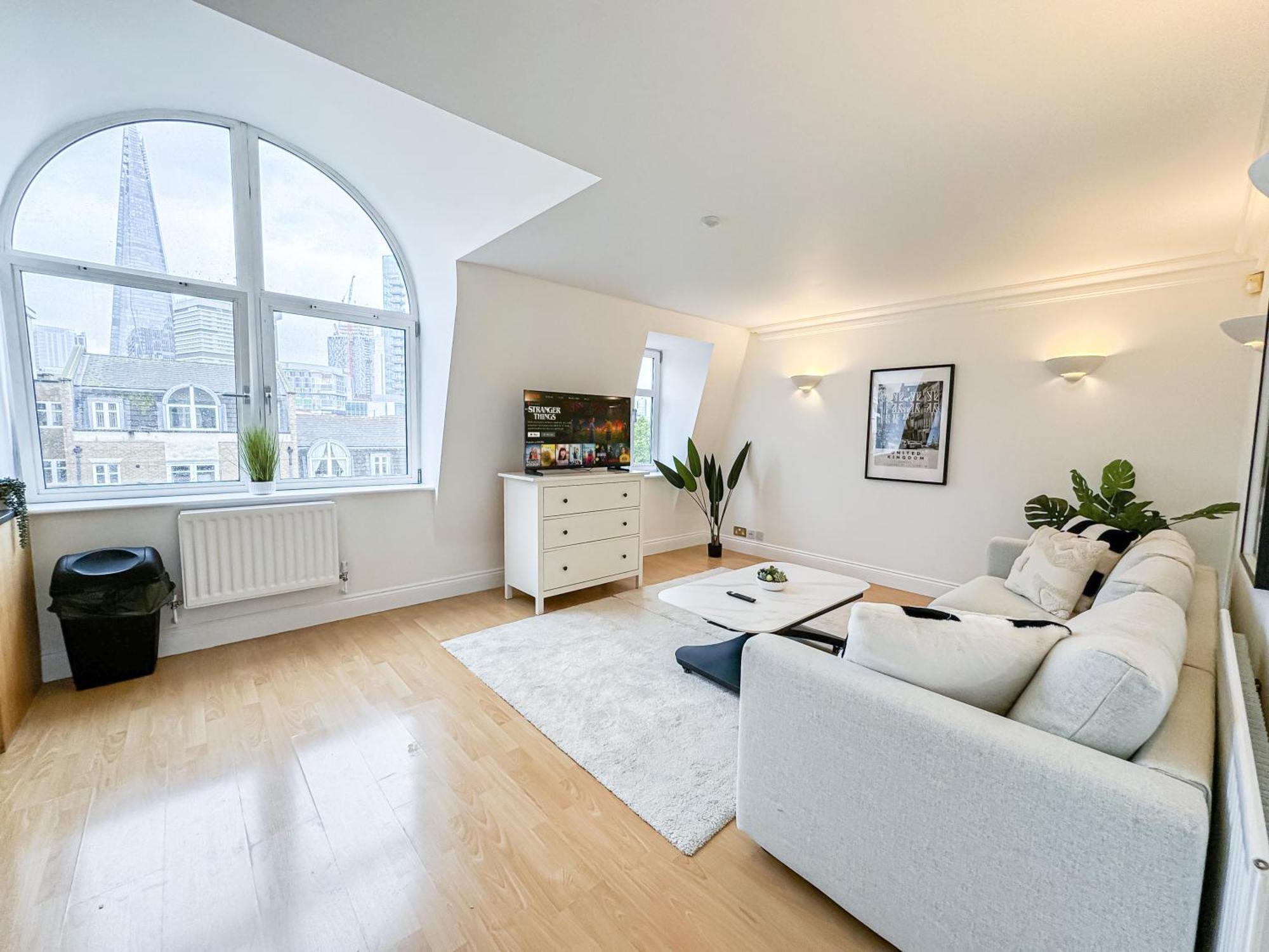 Borough 3-bedroom With Clear View At The Shard Apartment London